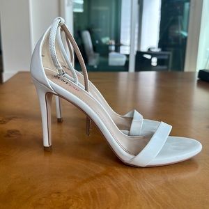Just Fab Rosey Pump- 8.5